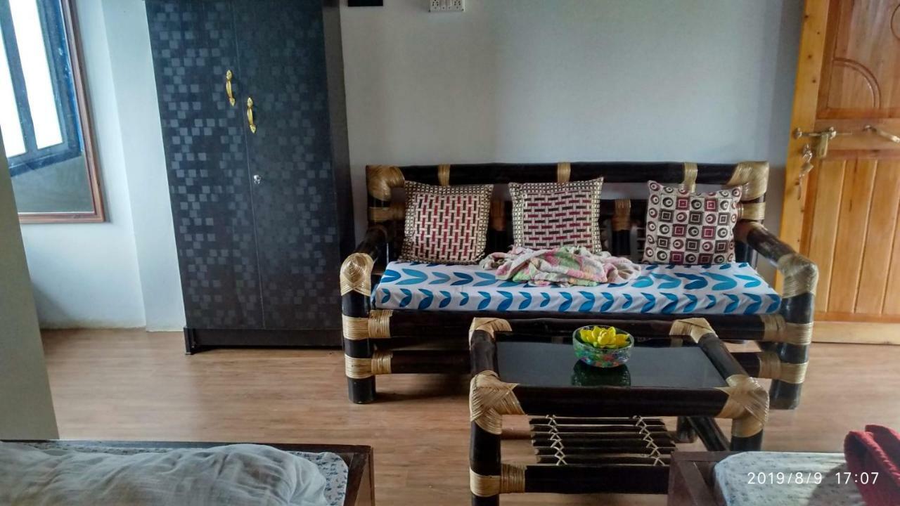 Rishop Tibet Homestay מראה חיצוני תמונה